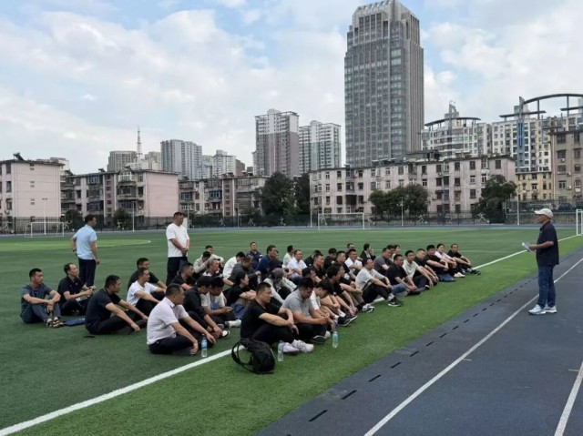 图片 9.jpg 图片 9.jpg