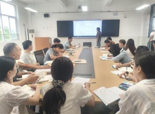 图片 2.jpg 图片 2.jpg