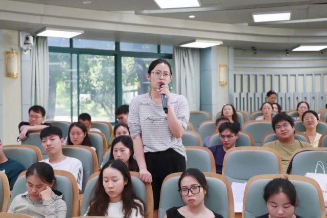 图片 4.jpg 图片 4.jpg