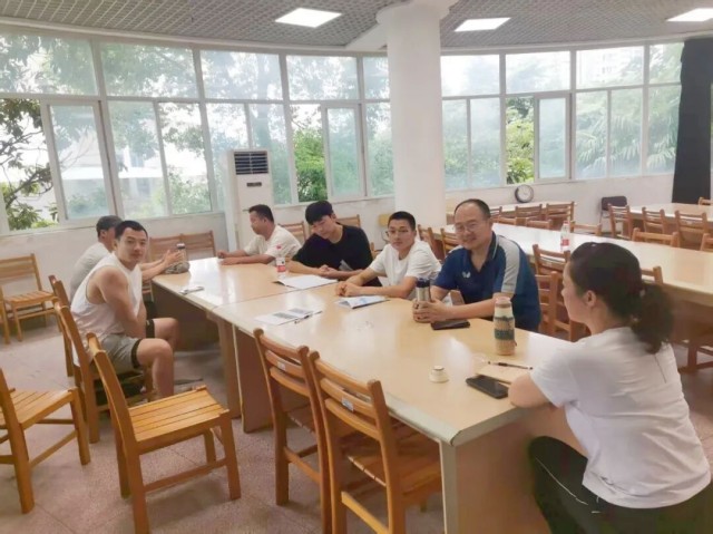 图片 1.jpg 图片 1.jpg